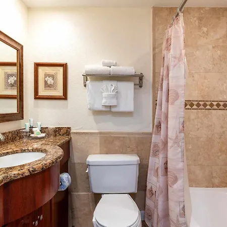 Tween Waters Island Resort & Spa-3